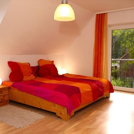 3 Schlafzimmer 8 Gaste Ruhig 110Qm Nahe Flughafen Norderstedt Dış mekan fotoğraf