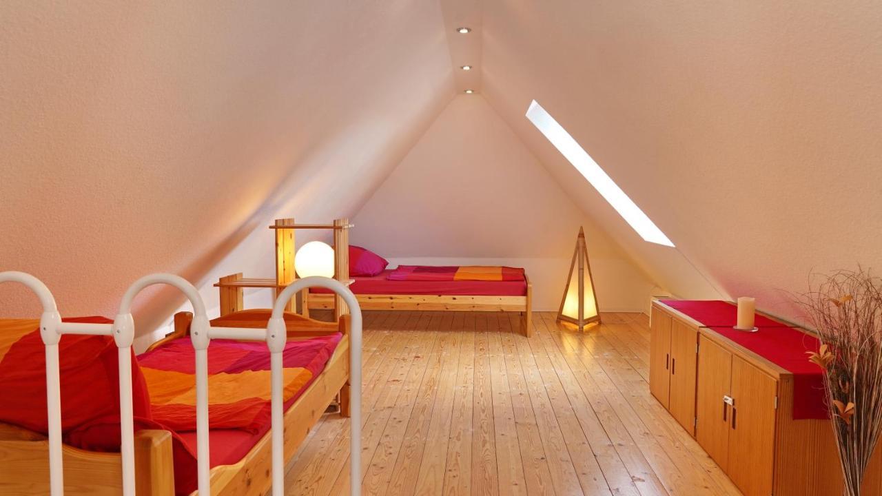 3 Schlafzimmer 8 Gaste Ruhig 110Qm Nahe Flughafen Norderstedt Dış mekan fotoğraf