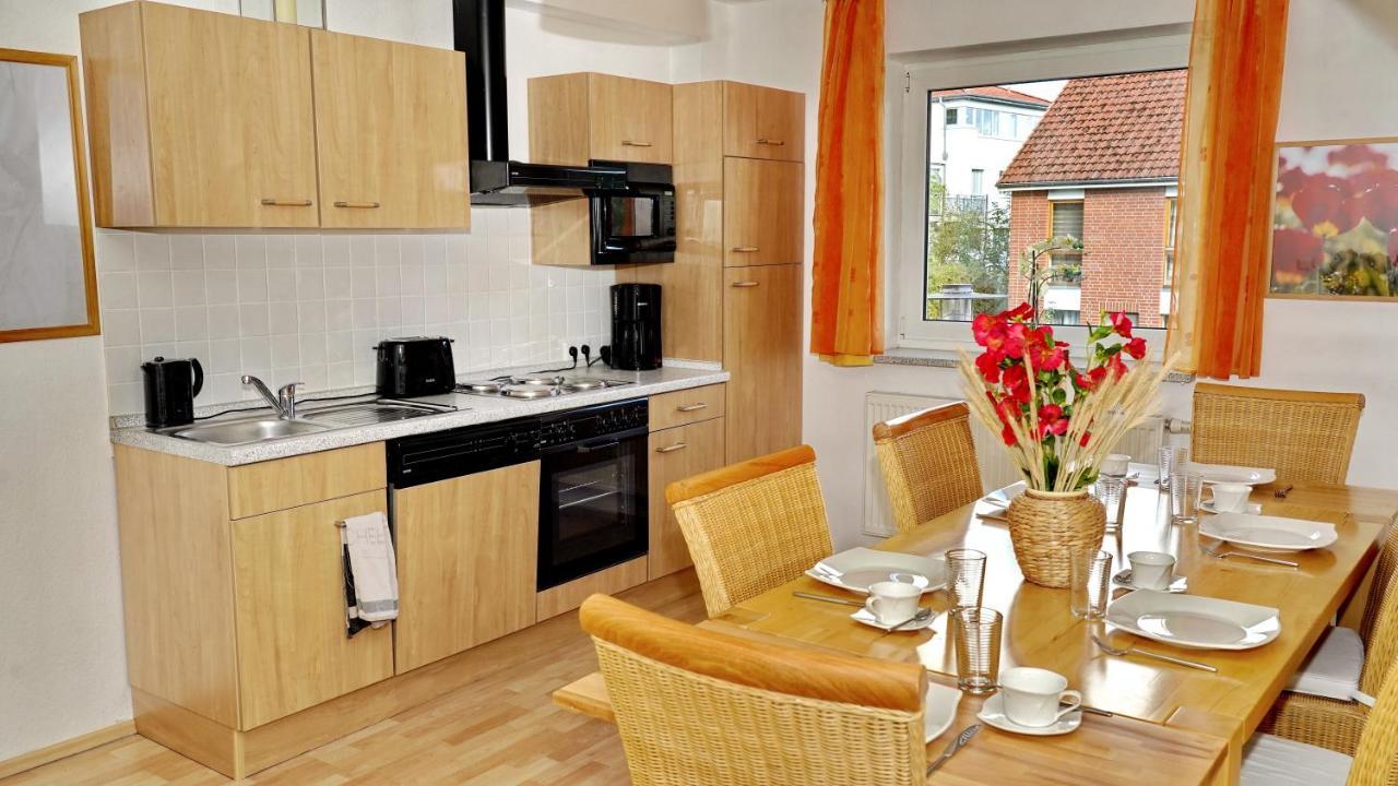 3 Schlafzimmer 8 Gaste Ruhig 110Qm Nahe Flughafen Norderstedt Dış mekan fotoğraf