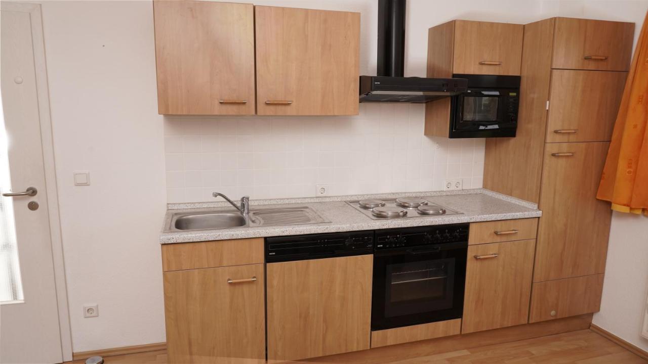 3 Schlafzimmer 8 Gaste Ruhig 110Qm Nahe Flughafen Norderstedt Dış mekan fotoğraf