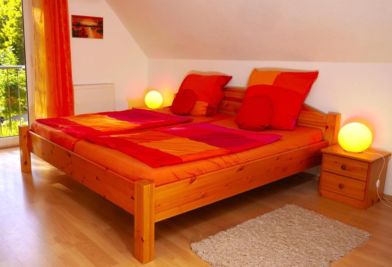 3 Schlafzimmer 8 Gaste Ruhig 110Qm Nahe Flughafen Norderstedt Dış mekan fotoğraf